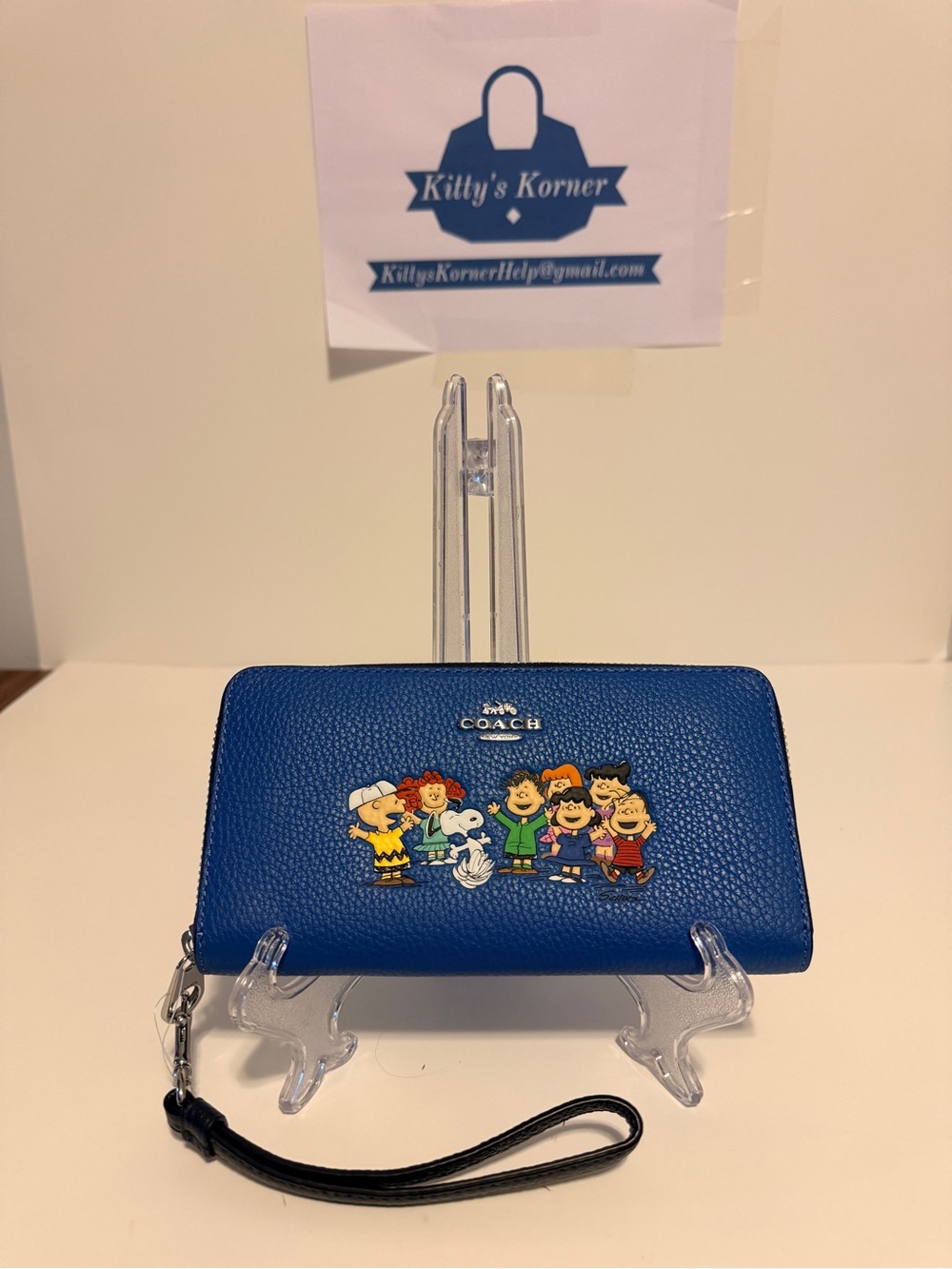 NWOT Limited Edition Coach X Peanuts (Snoopy) Character Zip Wallet Wristlet